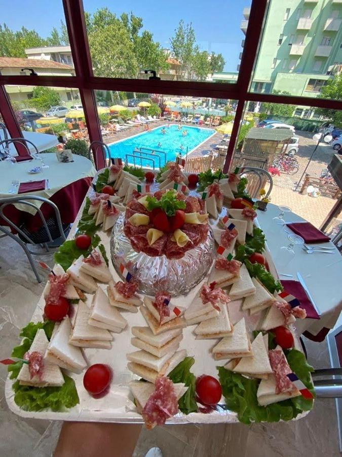 Hotel Prestigio 체제나티코 외부 사진
