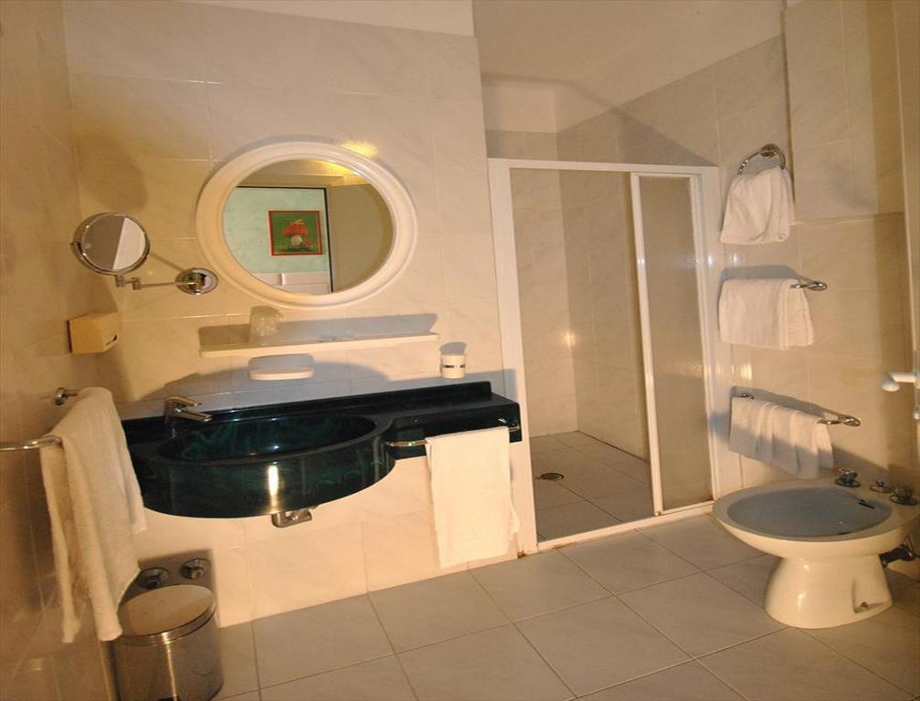 Hotel Prestigio 체제나티코 외부 사진