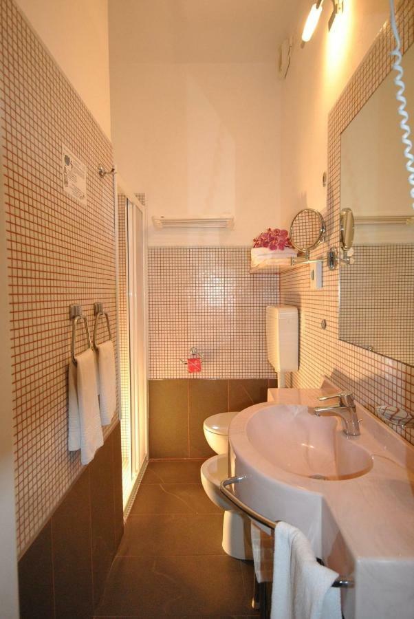 Hotel Prestigio 체제나티코 객실 사진