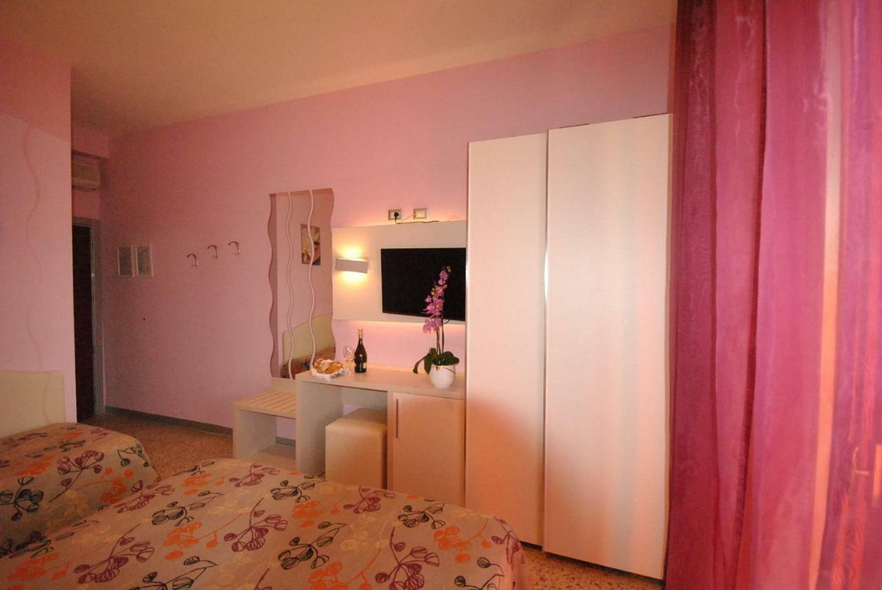 Hotel Prestigio 체제나티코 외부 사진